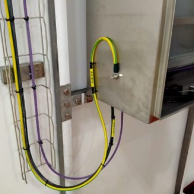 Power and Grounding Termination